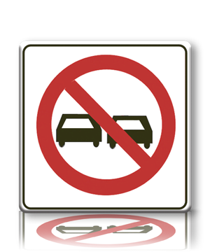 Señalamiento fabricado en lámina galvanizada cal. 16, cuenta con esquinas redondeadas, acabado en fondo reflejante grado ingeniería