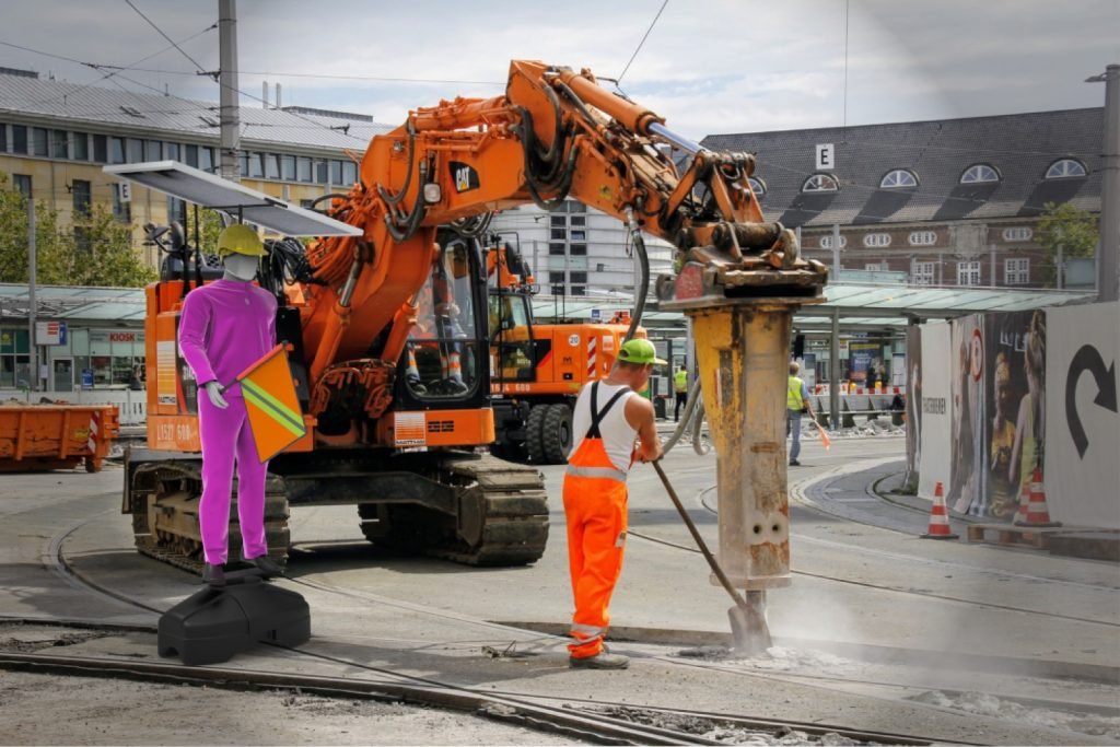 Con los robots bandereros, se puede emplear al personal a realizar trabajos y no a protección del personal